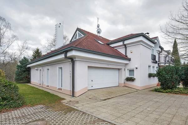Na Vyhlídce, Říčany - Praha-východ | Pronájem, Rodinný dům, 5+1, 246 m²