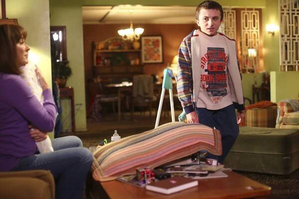 Průměrňákovi - Scvrklé vaječníky - Z filmu - Patricia Heaton, Atticus Shaffer