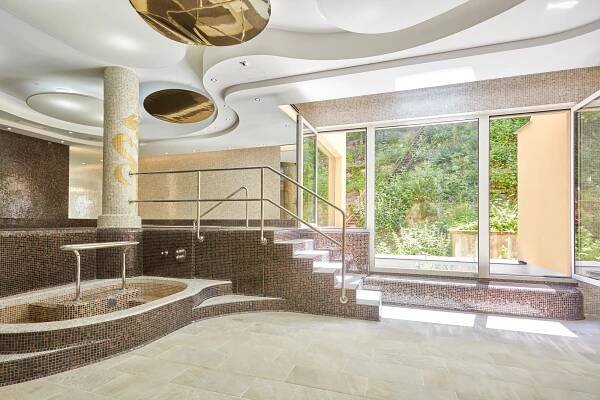 Spa Hotel IRIS - Lázně Karlovy Vary | Lázně Travel