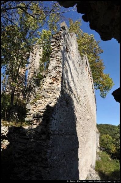 Hrad Dobrá Voda / hrady-zriceniny.cz