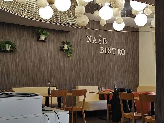 Restaurace Naše BiSTRO foto 3