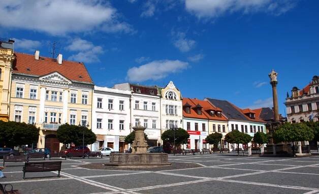 Soubor:Česká Lípa náměstí 4.JPG – Wikipedie