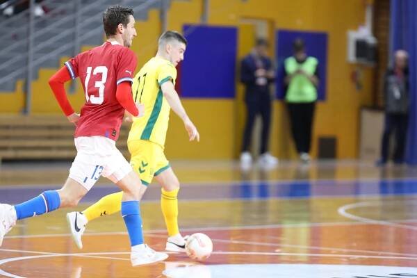 Nechtějí futsal v Brně, soptí svaz. Nemístné, nešlo to jinak, reaguje Starez