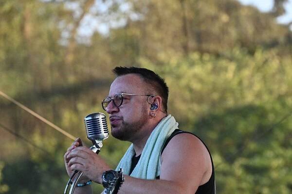 Rock of Sadská rozjela kapela Panoptiko. Festival pokračoval i v sobotu