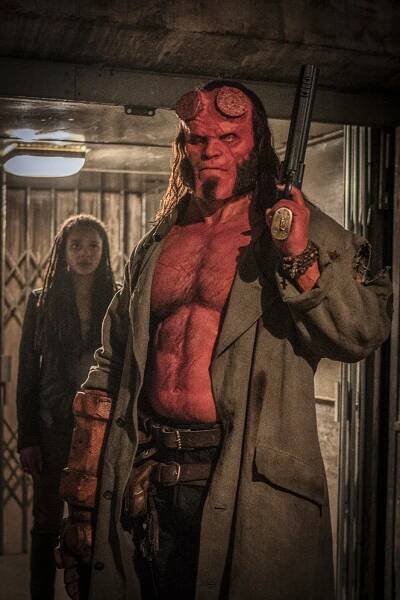 Hellboy: Královna krve (2019)