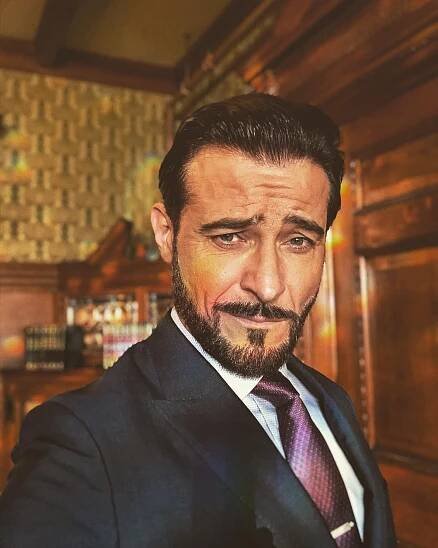 [ Goran Višnjić Archive ]
