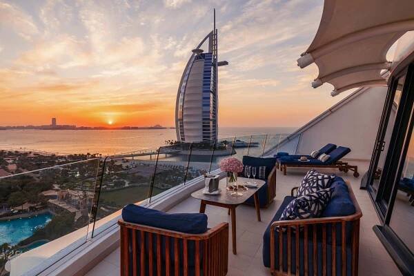 Jumeirah Beach Hotel | Dubaj | Luxusni-dovolena.cz