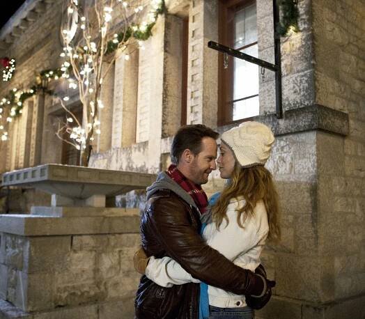 Lucky Christmas - Z filmu - Jason Gray-Stanford, Elizabeth Berkley