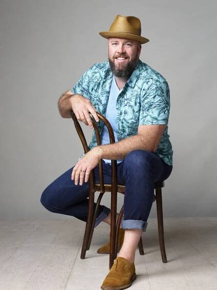 Chris Sullivan - Tohle jsme my - Série 4 - Promo