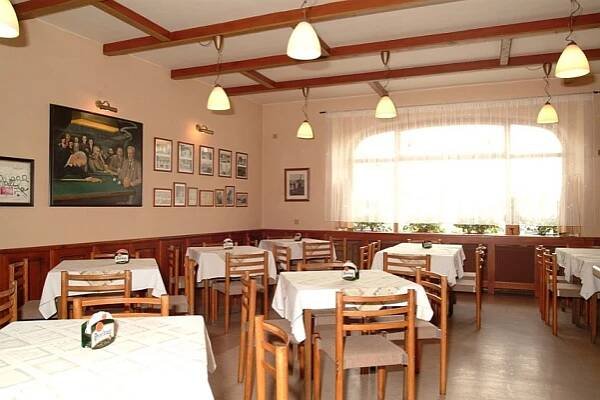 Vyhlášená restaurace v Lošticích zavřela. I kvůli EET