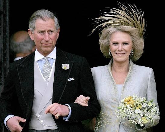 Camilla si vzala Charlese z lásky, říká o královně choti její syn