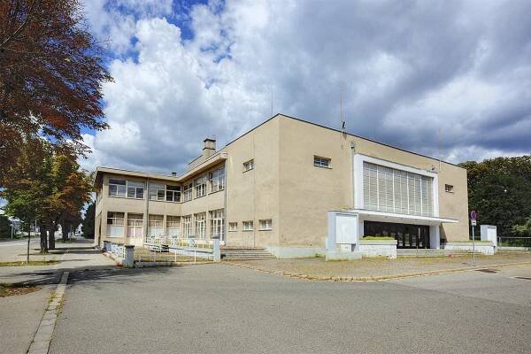 Kino – divadlo – kavárna | Objekty | Brněnský architektonický manuál - průvodce brněnskou architekturou