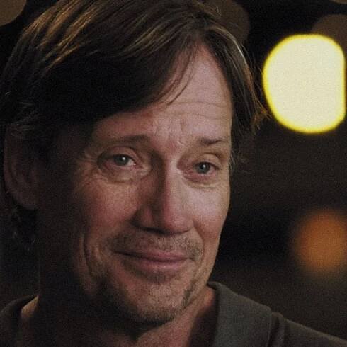 Sean Hannity and Kevin Sorbo’s “Let There Be Light” Is Pious, Xenophobic Fun for the Whole Family