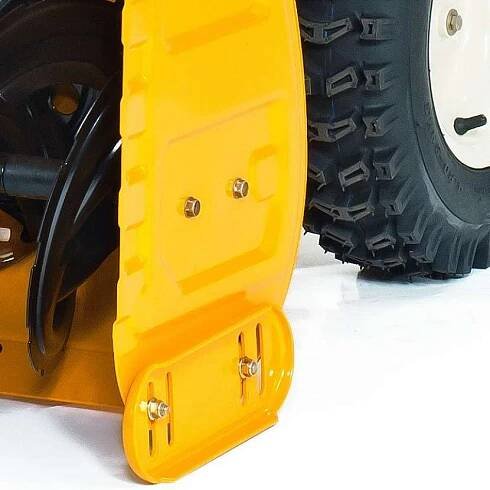 Sněhová fréza Cub Cadet 524 SWE vypadá jako hračka
