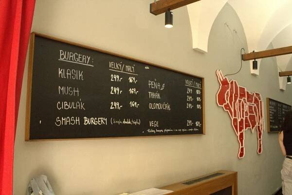 Olomouc v bulce 3: Burger & Beer Brothers se sýrovou bombou