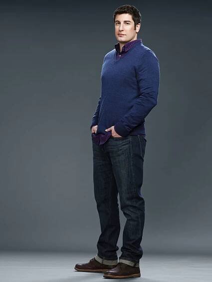 Larry Bloom (Jason Biggs)