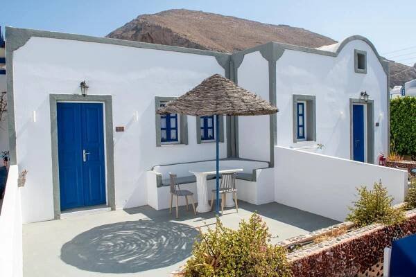 Anezina Aparthotel 4*