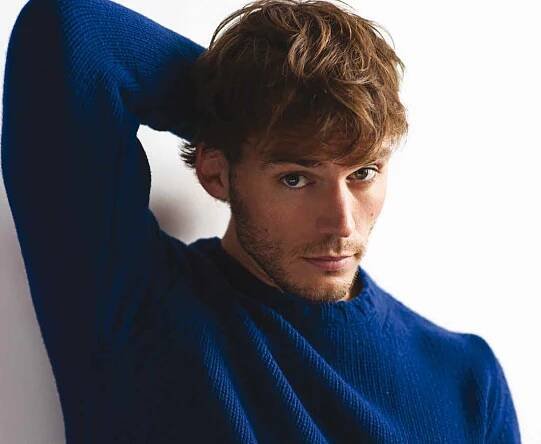 Sam Claflin