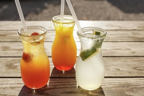 Domácí limonáda: Vyzkoušejte ji z melounu nebo z malin