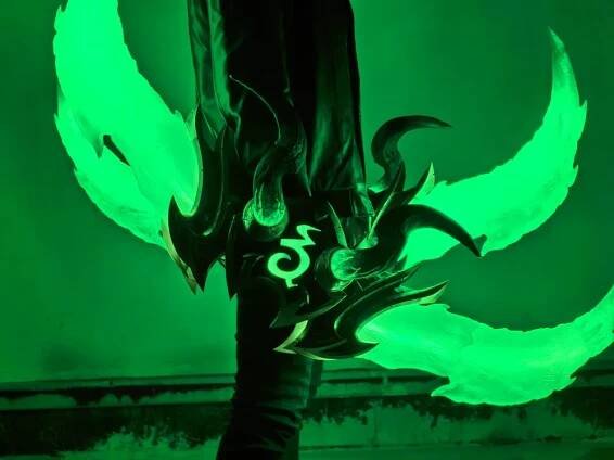 FlameReaper, Demon Hunter's Warglaive - WOW by sarwtin MakerWorld: Download Free 3D Models