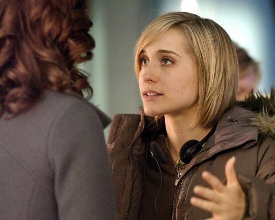 Smallville - Moc - Z natáčení - Allison Mack