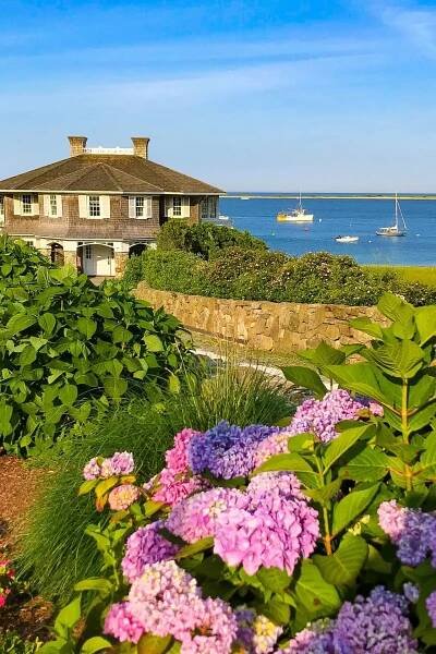 Enjoy a perfect day trip to Chatham in Cape Cod