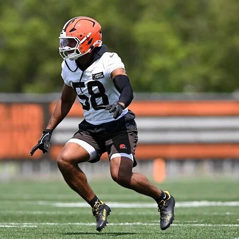 3 linebackers Browns could target after Jordan Hicks’ retirement