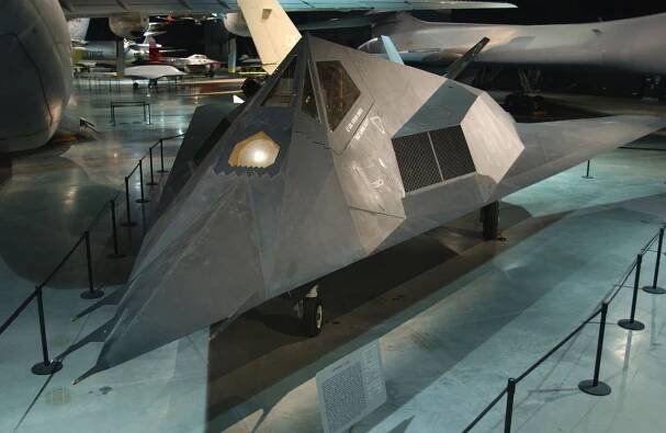 File:Lockheed F-117A Nighthawk USAF.jpg