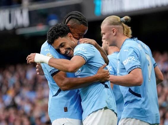 Manchester City porazil Bournemouth a přiblížil se Lize mistrů. Rodri prožil návrat