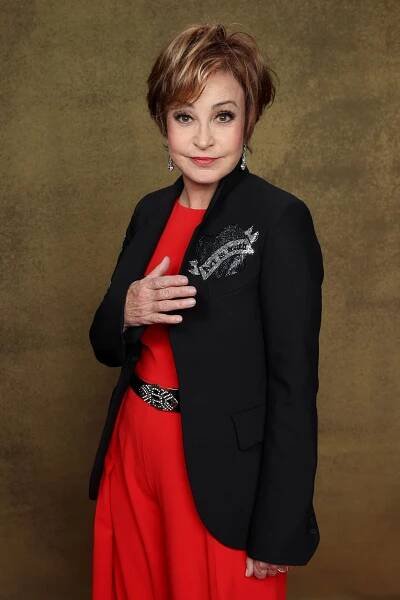 Annie Potts