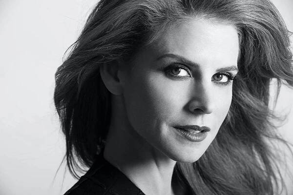 Los Angeles Actor Headshot Photography by Marc Cartwright | WOMEN
