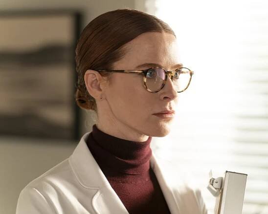 Bridget Regan - Záchranáři L. A. - Sick Day - Z filmu