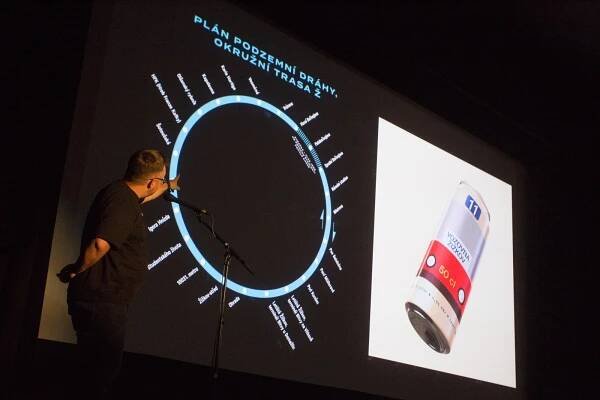 PechaKucha Night v Železném Brodě: O sklu ani muk! Designéři oslnili publikum