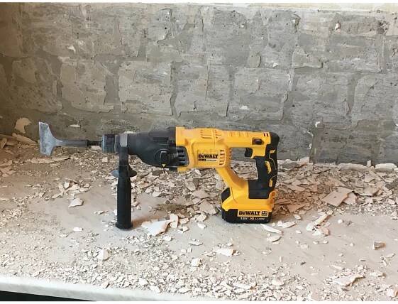 DeWALT DCH133M1 aku vrtací kladivo 18V 1x 4,0Ah kufr Tstak - Nářadí Potač