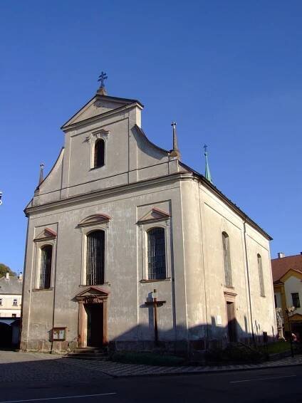 Fotografie - Lomnice nad Popelkou - kostel sv. Mikuláše z Bari - 02.03.2012