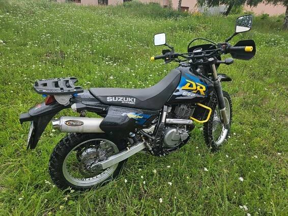 SUZUKI DR 650 SE – TOP stav, jen 29 tis. km - Nový Jičín