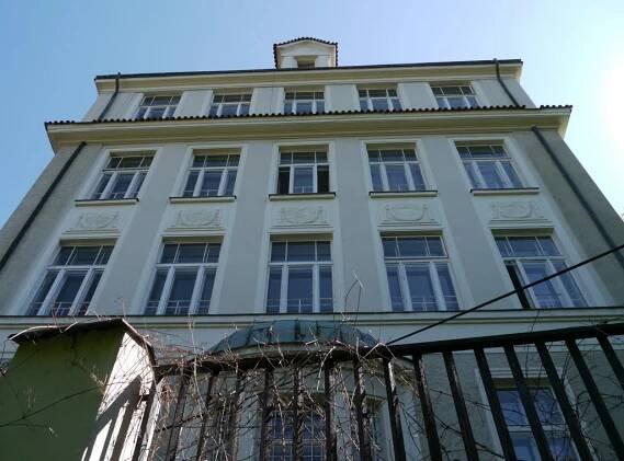 Gymnázium
