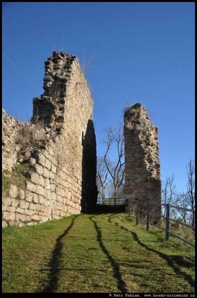 Fotografie – Ruttenstein / hrady-zriceniny.cz