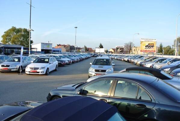 AUTOBAZAR SUPRKARA foto 3