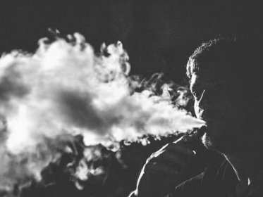Jak přestat kouřit s elektronickou cigaretou? - Royalvape.cz