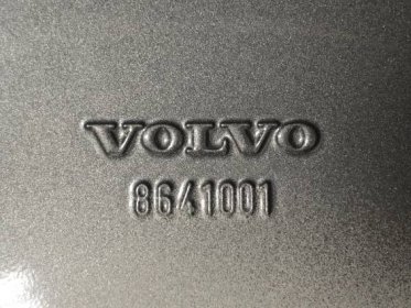 alu kolo Volvo 18" 5x108 7.5J ET52.5 střed 63.4 mm - Superkola.cz