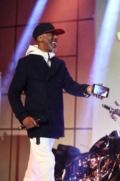 FOTO: Danny John Jules měl výbornou náladu. – stránka 5