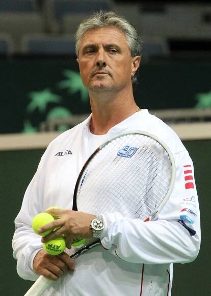 Štěpánek, nebo Rosol? Navrátilovi s verdiktem pomůže Berdych