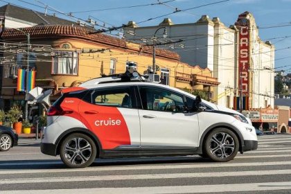 Cruise self-driving taxis now operate around the clock in San Francisco