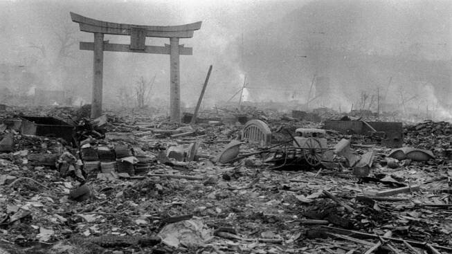 Atomovka v Nagasaki napsala hrozivé příběhy: V ruinách běhala nahá fialová matka