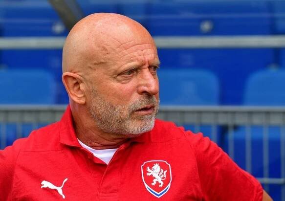 Ledová sprcha, je mi hrozně, přiznal Jarolím po debaklu