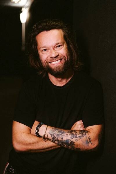 Fotografie a rozhovor Richard Krajčo - profesionální fotograf Pavel Rybníček — Fotograf Pavel RybníčekSvatební a rodinný