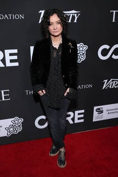 LOS ANGELES, CALIFORNIA - JANUARY 15: Sara Gilbert attends the 10th Anniversary Gala Benefiting CORE hosted by Sean Penn, Bryan Lourd And Vivi Nevo at Wiltern Theatre on January 15, 2020 in Los Angeles, California. (Photo by Rich Fury/Getty Images)