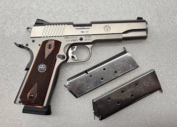 Pistole samonabíjecí Ruger SR1911 ráže 45Auto – KOMISE
