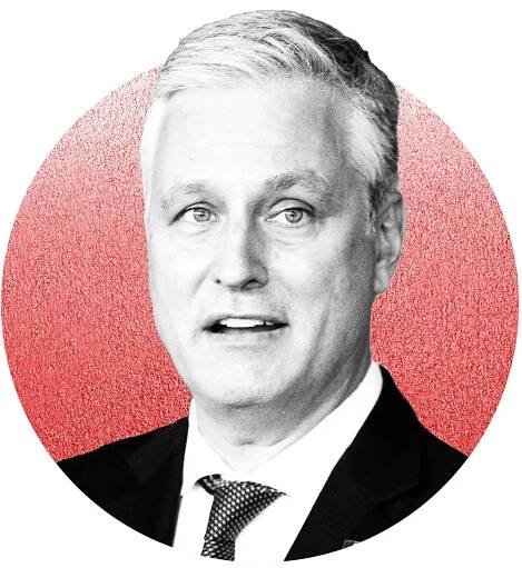 A black and white headshot of Robert O’Brien inside a red circle.